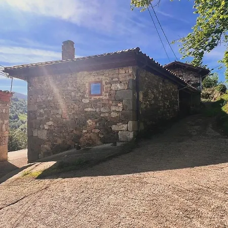 La Casina Del Cabecin En Parque Natural De Redes