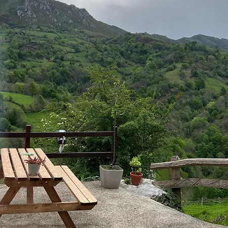 La Casina Del Cabecin En Parque Natural De Redes Dom wakacyjny *